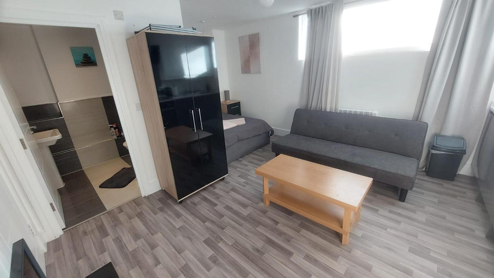 Spacious Studio Maidstone - Redecorated Oct 2023 Exteriér fotografie